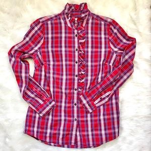 GAP fitted boyfriend ruffle plaid button up shirt